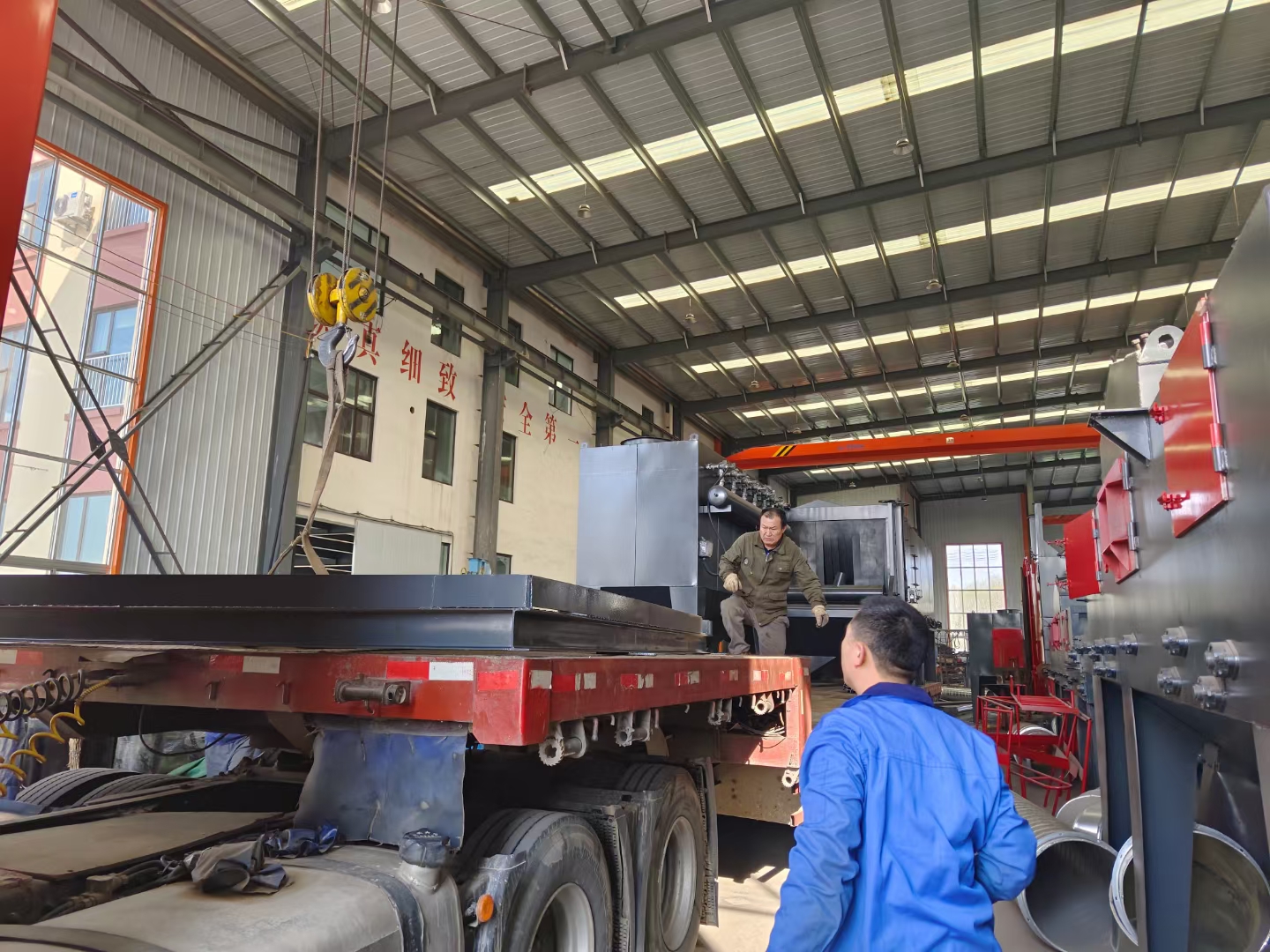 打沙除銹設備_護欄除銹設備_護欄網打砂除銹機